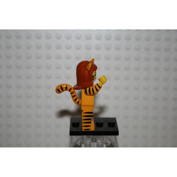 LEGO Tiger Woman Minifigure Series 14 Monsters col219 Orange Excellent - Picture 3 of 6